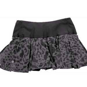 Lululemon Skort size 6